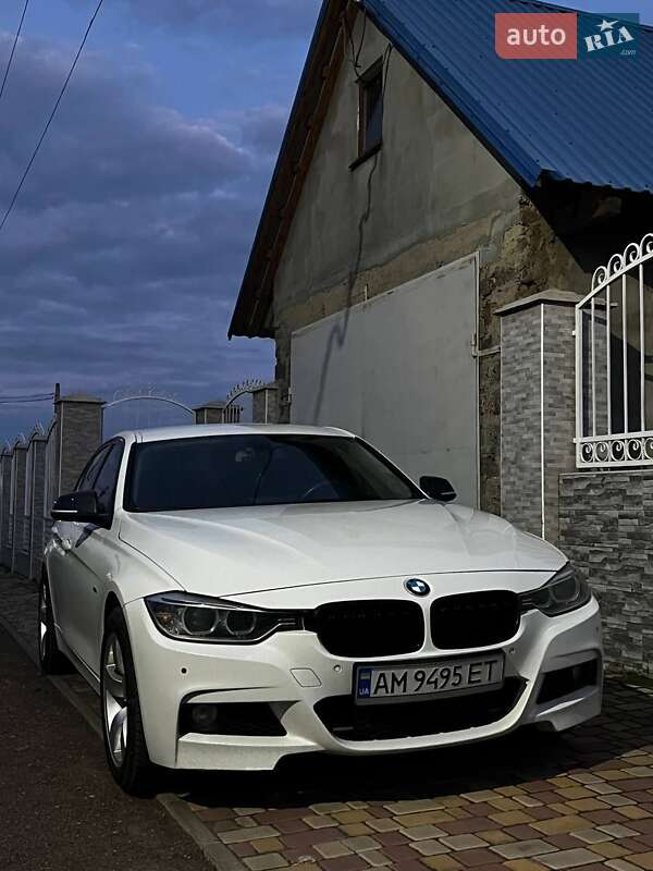 Седан BMW 3 Series 2013 в Белгороде-Днестровском