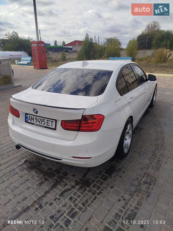 Седан BMW 3 Series 2013 в Белгороде-Днестровском