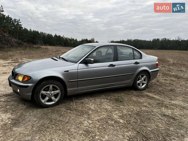 Седан BMW 3 Series 2003 в Корнине
