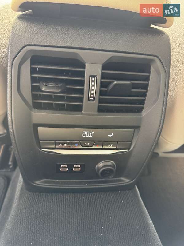 Седан BMW 3 Series 2019 в Киеве фото 31 Седан BMW 3 Series 2019 в Киеве