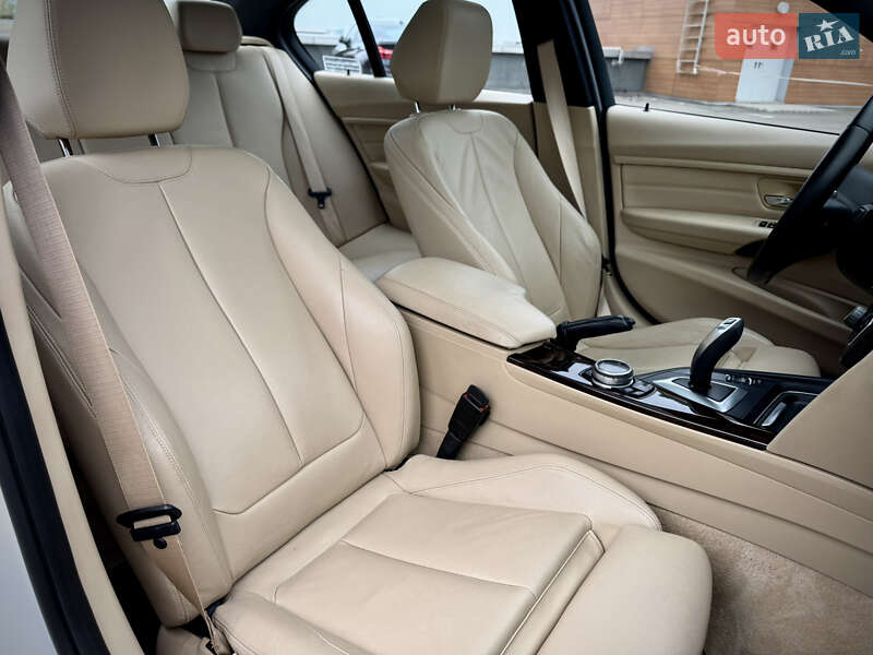 Седан BMW 3 Series 2014 в Киеве фото 40 Седан BMW 3 Series 2014 в Киеве