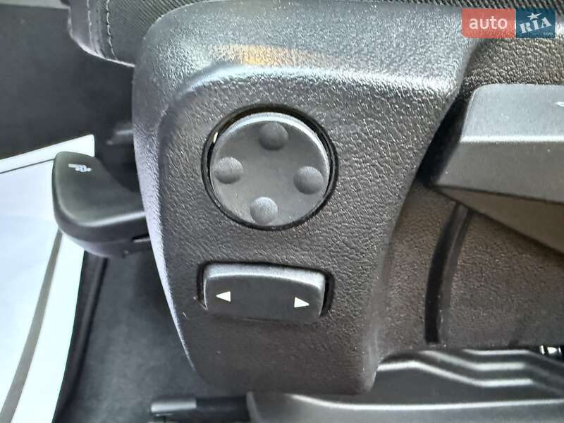 Седан BMW 3 Series 2020 в Гнивани фото 25 Седан BMW 3 Series 2020 в Гнивани