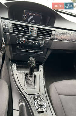 Универсал BMW 3 Series 2011 в 
