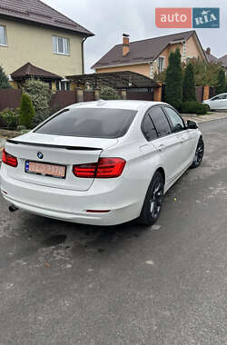 Седан BMW 3 Series 2015 в 