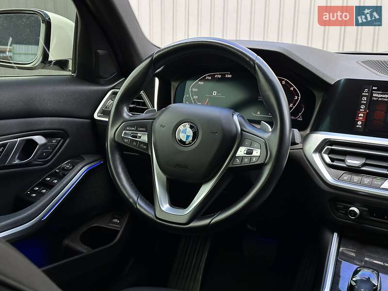 Седан BMW 3 Series 2019 в Мукачево фото 25 Седан BMW 3 Series 2019 в Мукачево