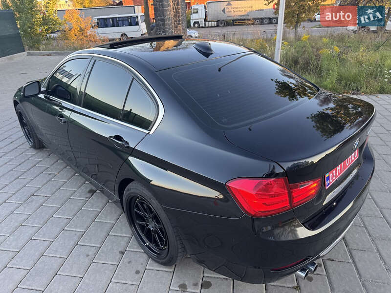 Седан BMW 3 Series 2013 в Рівному