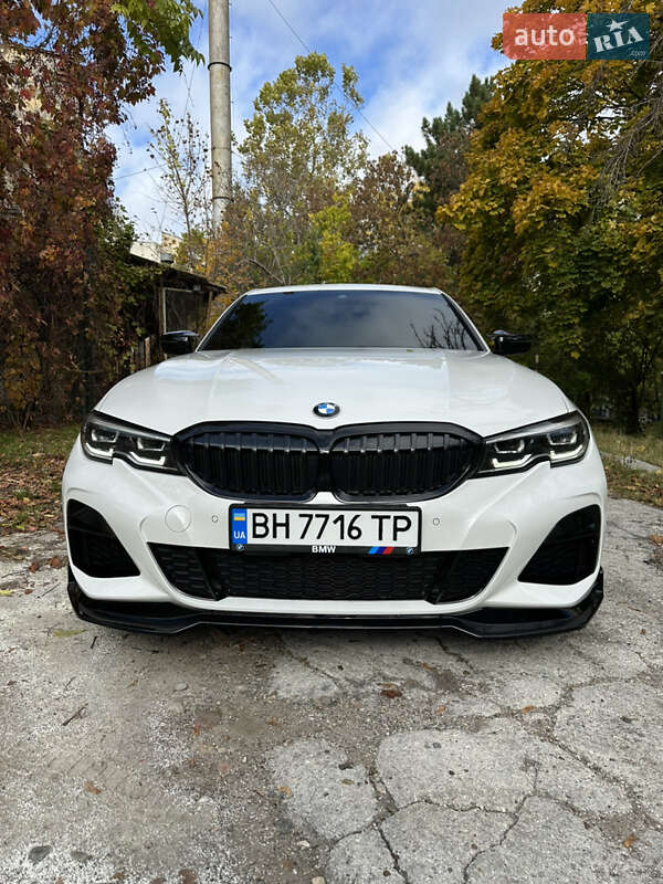 Седан BMW 3 Series 2019 в 