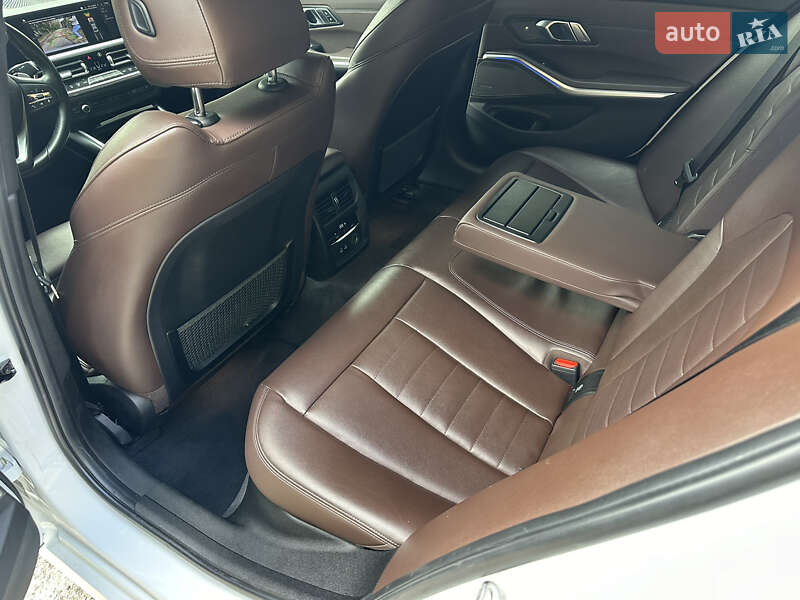 Седан BMW 3 Series 2019 в Одессе фото 18 Седан BMW 3 Series 2019 в Одессе