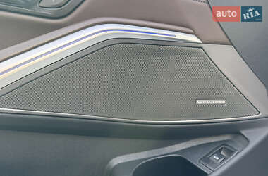 Седан BMW 3 Series 2019 в 