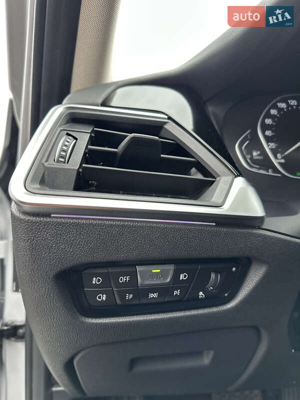 Седан BMW 3 Series 2021 в Києві фото 17 Седан BMW 3 Series 2021 в Києві