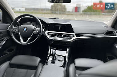 Седан BMW 3 Series 2021 в 