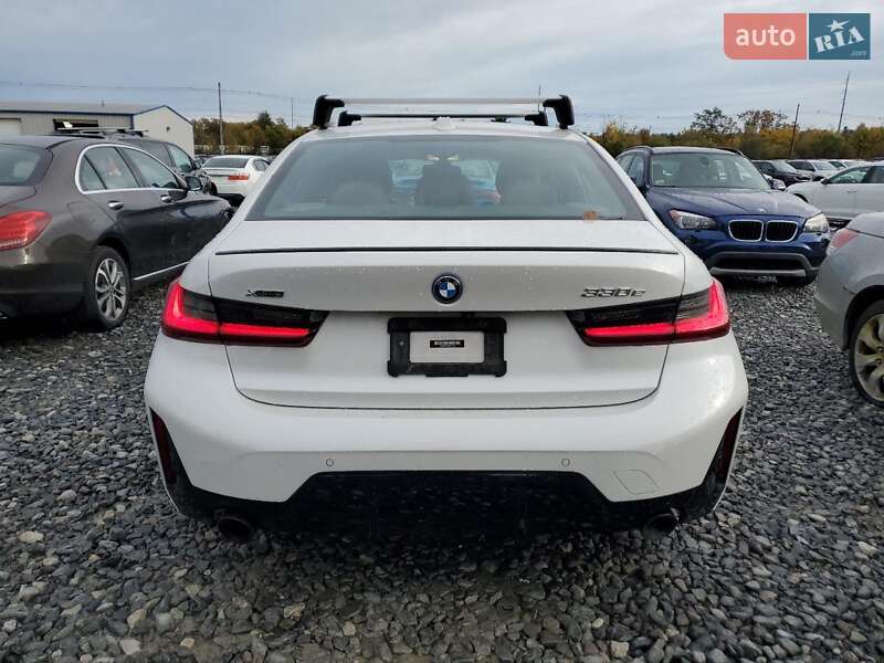 Седан BMW 3 Series 2023 в Львове