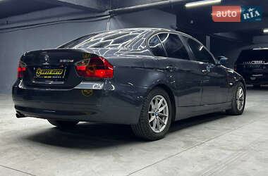 Седан BMW 3 Series 2005 в  фото 5 Седан BMW 3 Series 2005 в