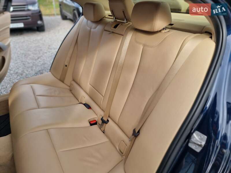 Седан BMW 3 Series 2012 в Києві