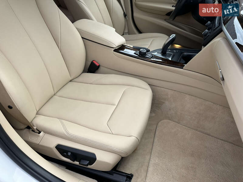 Седан BMW 3 Series 2015 в Києві фото 20 Седан BMW 3 Series 2015 в Києві