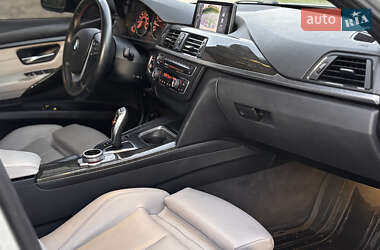 Седан BMW 3 Series 2012 в 