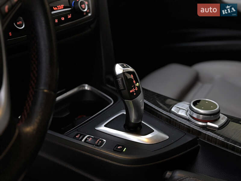 Седан BMW 3 Series 2012 в Тернополі фото 36 Седан BMW 3 Series 2012 в Тернополі