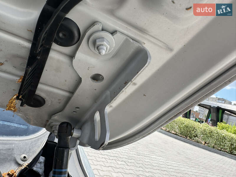 Седан BMW 3 Series 2017 в Хмельницком фото 33 Седан BMW 3 Series 2017 в Хмельницком