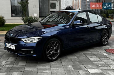 Седан BMW 3 Series 2017 в Киеве