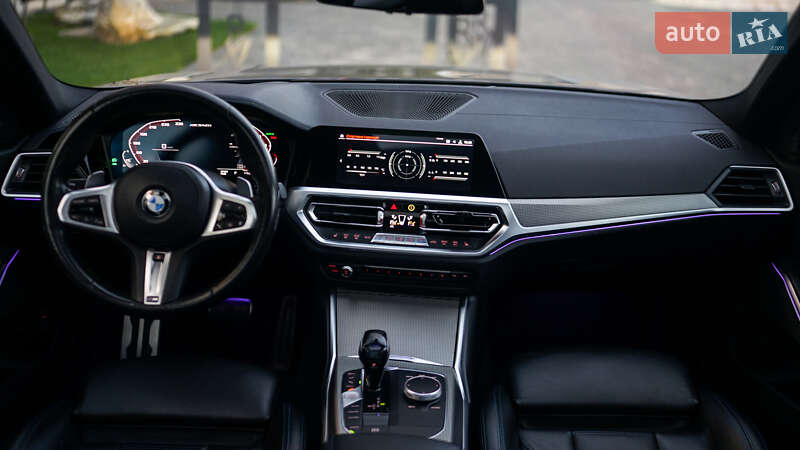 Седан BMW 3 Series 2019 в Львові