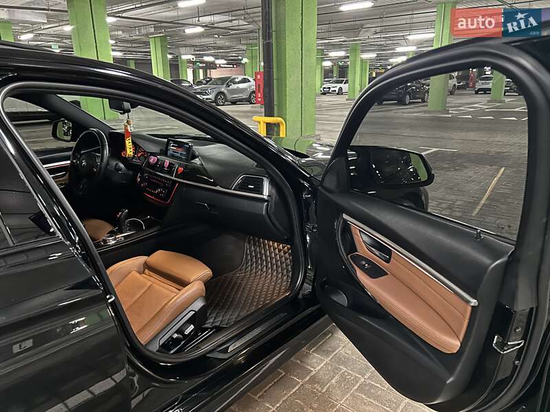 Седан BMW 3 Series 2017 в Києві фото 23 Седан BMW 3 Series 2017 в Києві