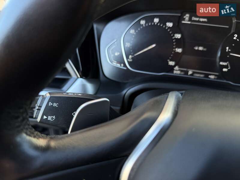 Седан BMW 3 Series 2021 в Львове