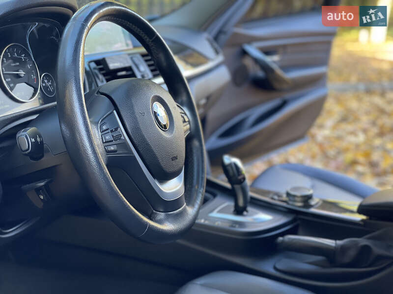 Седан BMW 3 Series 2014 в Трускавці фото 39 Седан BMW 3 Series 2014 в Трускавці