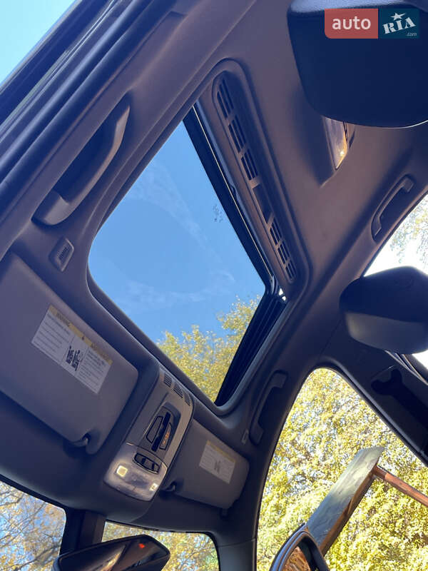 Седан BMW 3 Series 2014 в Трускавці фото 60 Седан BMW 3 Series 2014 в Трускавці