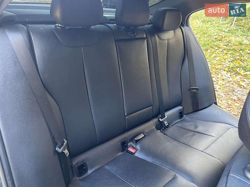 Седан BMW 3 Series 2014 в Трускавці фото 72 Седан BMW 3 Series 2014 в Трускавці