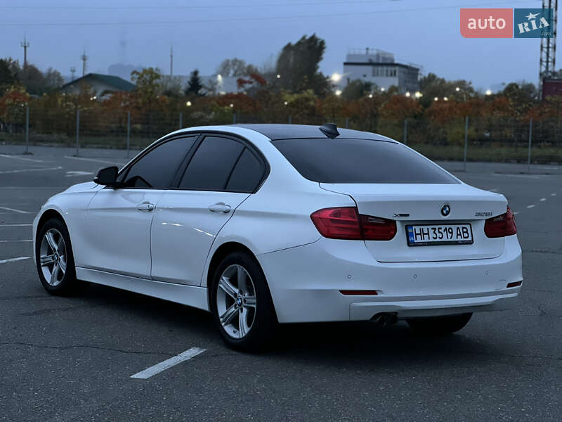 Седан BMW 3 Series 2013 в Киеве