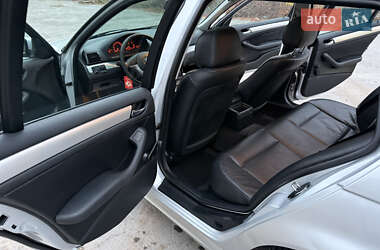 Универсал BMW 3 Series 2002 в  фото 24 Универсал BMW 3 Series 2002 в