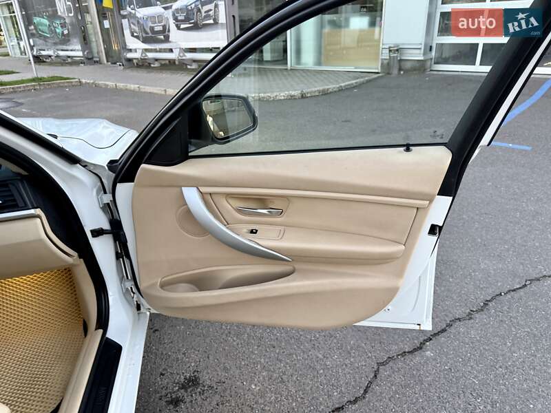 Седан BMW 3 Series 2012 в Одессе фото 67 Седан BMW 3 Series 2012 в Одессе