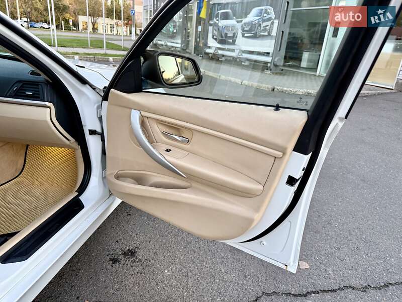 Седан BMW 3 Series 2012 в Одессе фото 71 Седан BMW 3 Series 2012 в Одессе