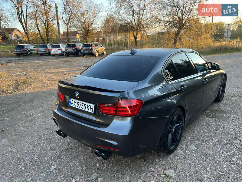 Седан BMW 3 Series 2015 в Трускавце