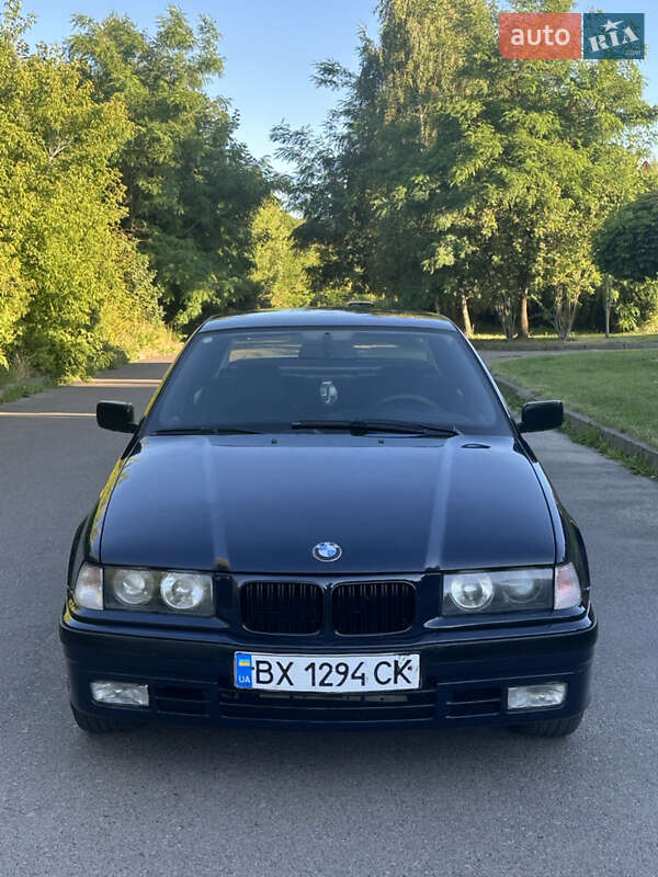 Седан BMW 3 Series 1996 в Ровно фото 2 Седан BMW 3 Series 1996 в Ровно