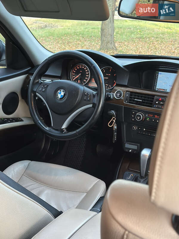 Универсал BMW 3 Series 2011 в Буске фото 44 Универсал BMW 3 Series 2011 в Буске