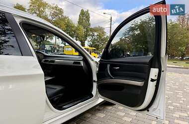 Универсал BMW 3 Series 2010 в 