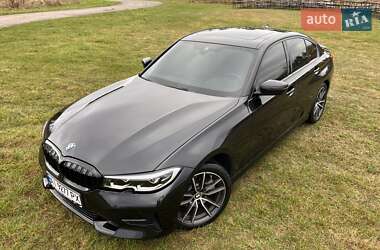 Седан BMW 3 Series 2020 в Києві