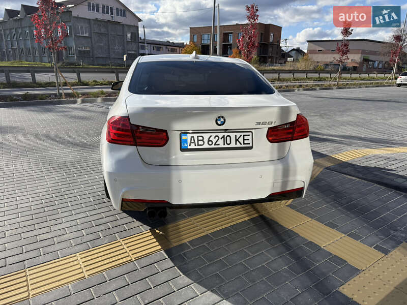 Седан BMW 3 Series 2014 в Вінниці