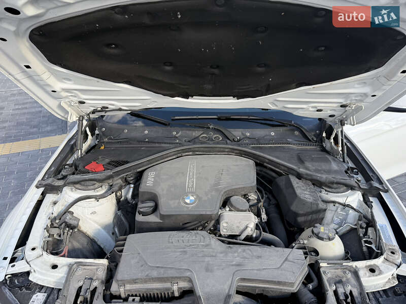 Седан BMW 3 Series 2014 в Вінниці