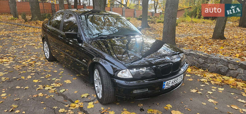Седан BMW 3 Series 2000 в Днепре