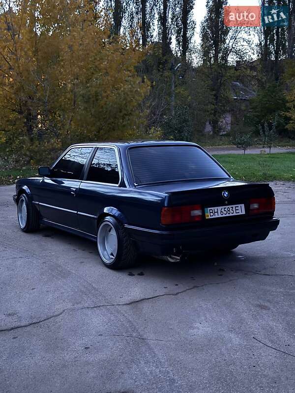 Купе BMW 3 Series 1984 в Одессе фото 3 Купе BMW 3 Series 1984 в Одессе