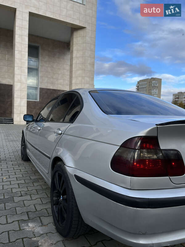 Седан BMW 3 Series 2002 в Нетешине фото 5 Седан BMW 3 Series 2002 в Нетешине