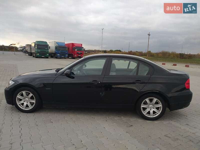 Седан BMW 3 Series 2008 в Луцке