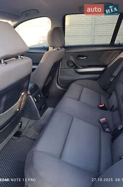 Универсал BMW 3 Series 2006 в  фото 14 Универсал BMW 3 Series 2006 в