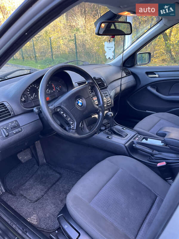 Седан BMW 3 Series 2002 в Киеве