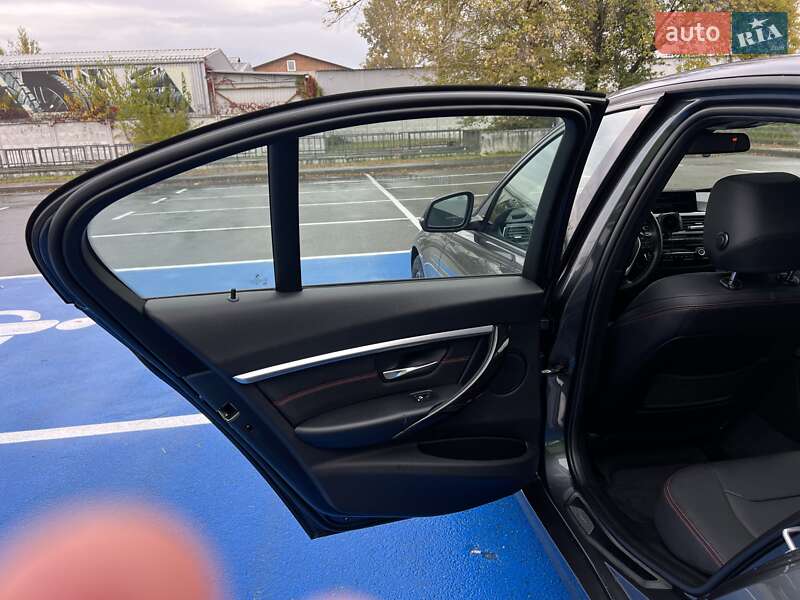 Седан BMW 3 Series 2016 в Киеве фото 37 Седан BMW 3 Series 2016 в Киеве