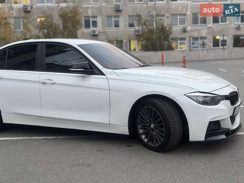 Седан BMW 3 Series 2013 в Киеве фото 11 Седан BMW 3 Series 2013 в Киеве