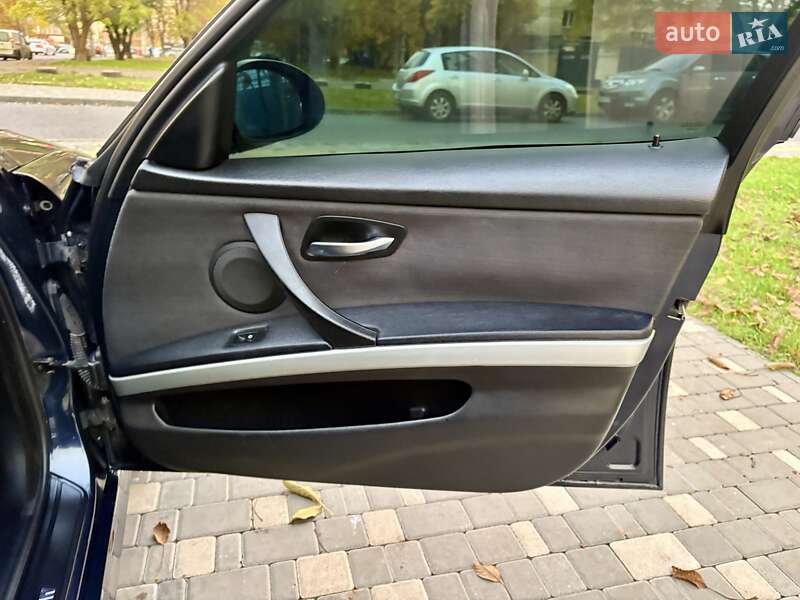 Седан BMW 3 Series 2005 в Одессе фото 41 Седан BMW 3 Series 2005 в Одессе