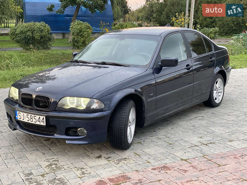 Седан BMW 3 Series 2004 в Ровно